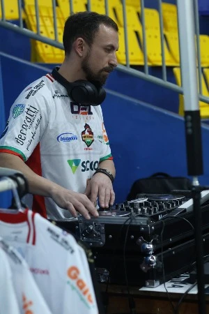 Galo Futsal anuncia presença do DJ Jeffe Dums em alguns jogos da Série Prata