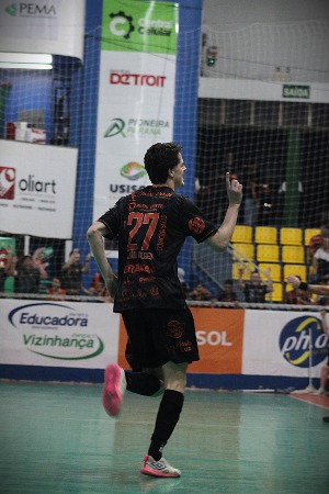 Galo Futsal goleia o CAD e segue em 4º lugar na Série Ouro