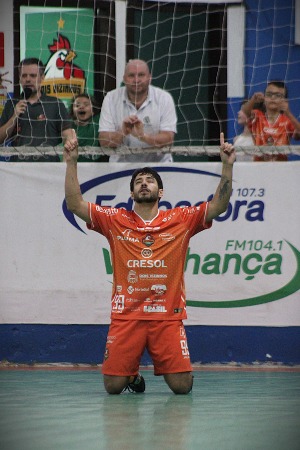 Galo Futsal goleia o Ampére por 5 a 0 pela Copa União